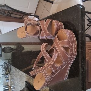 Mia platform  sandal Wedges